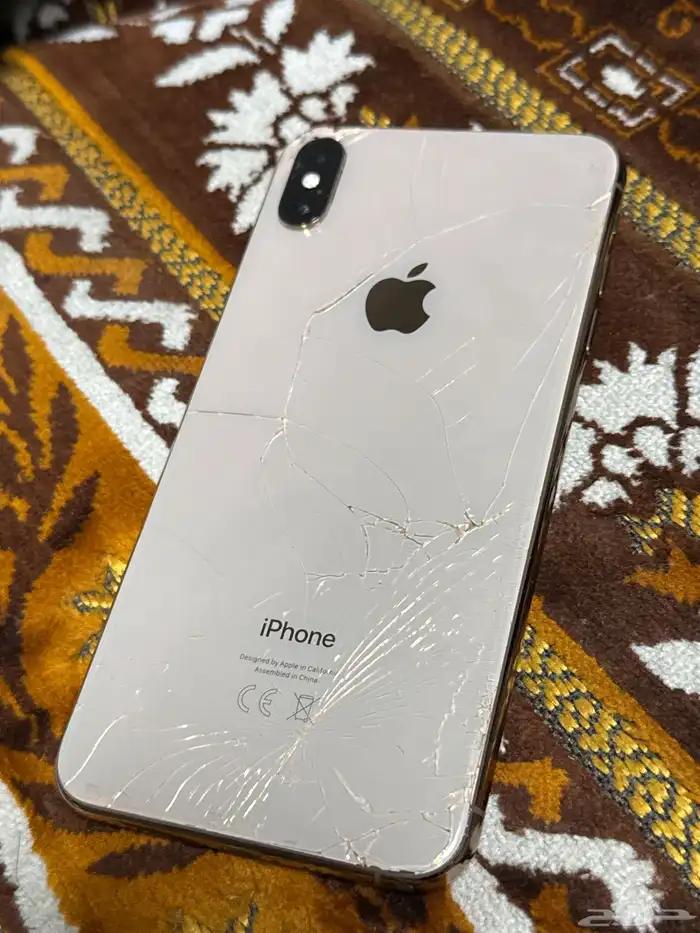 ايفون للبيع 1