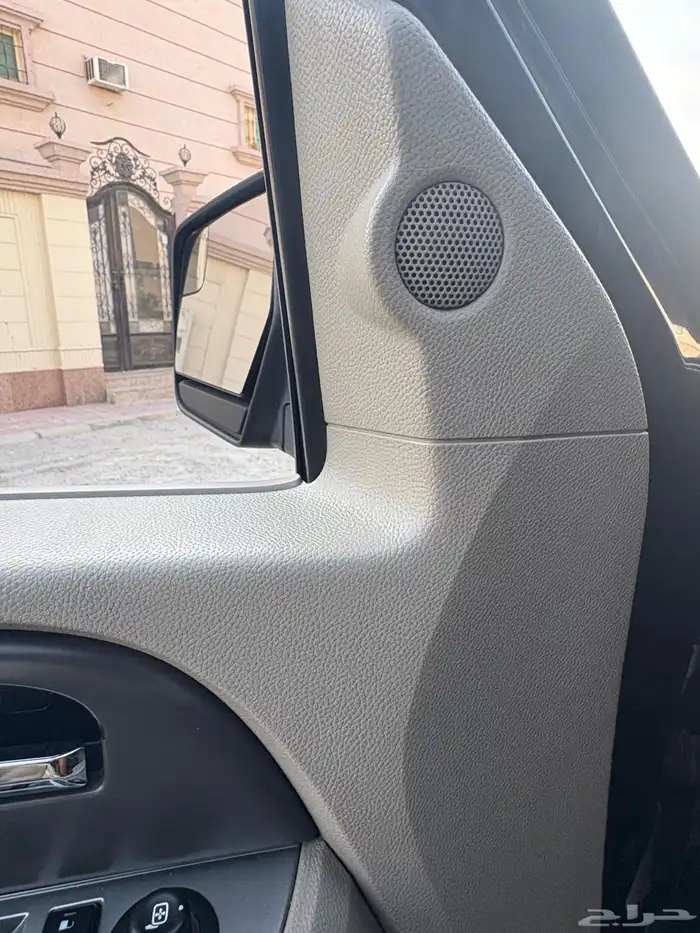 اكسبديشن 2012 17