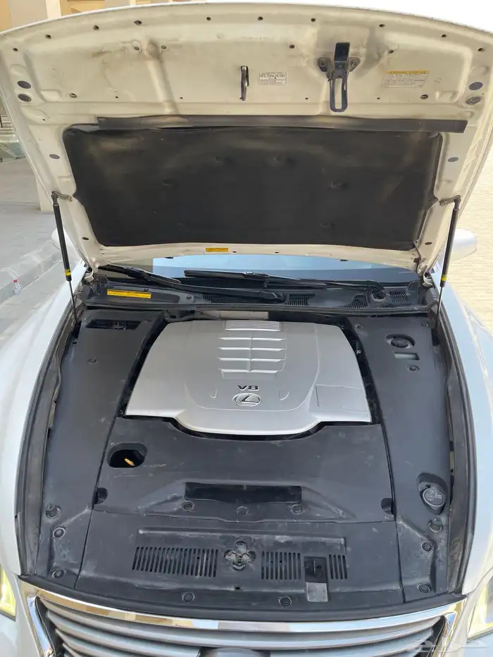 لكزس سعودي شورت LS 460 8