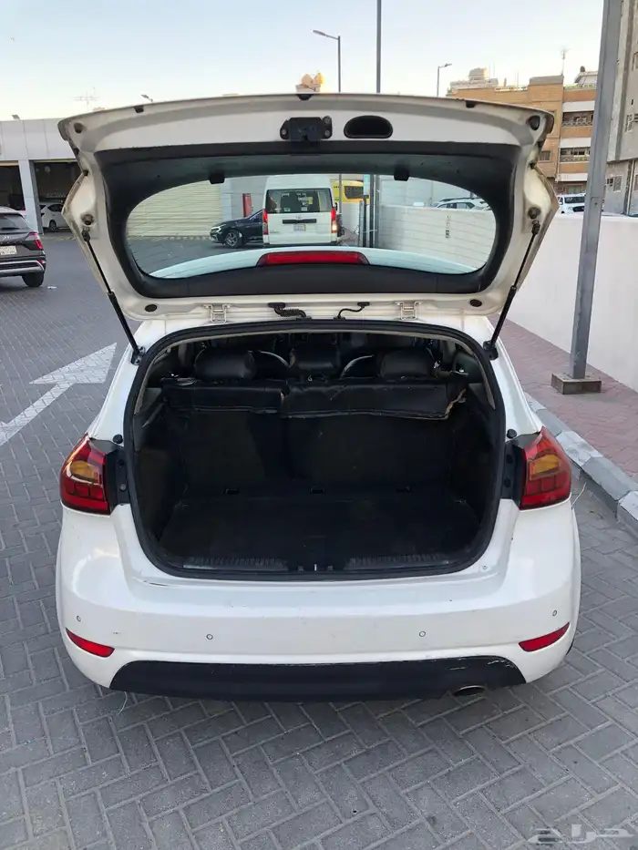 كيا سيراتو موديل 2014 هاتشباك كامله 19