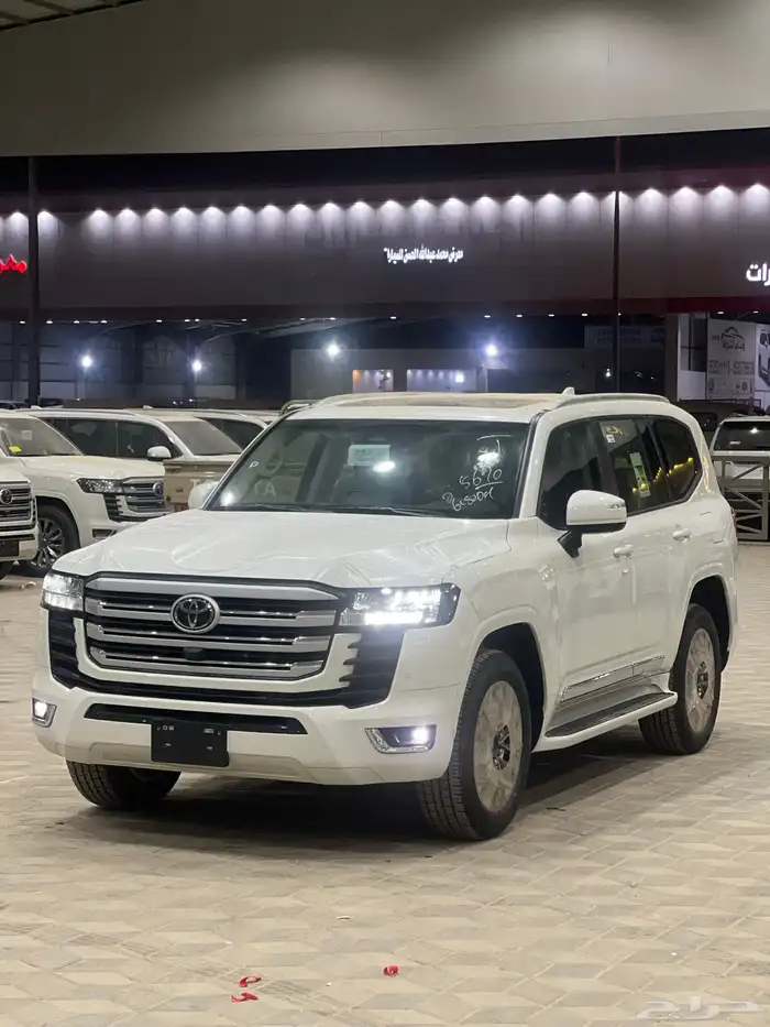 تويوتا لاندكروزر GXRL3 2025 4