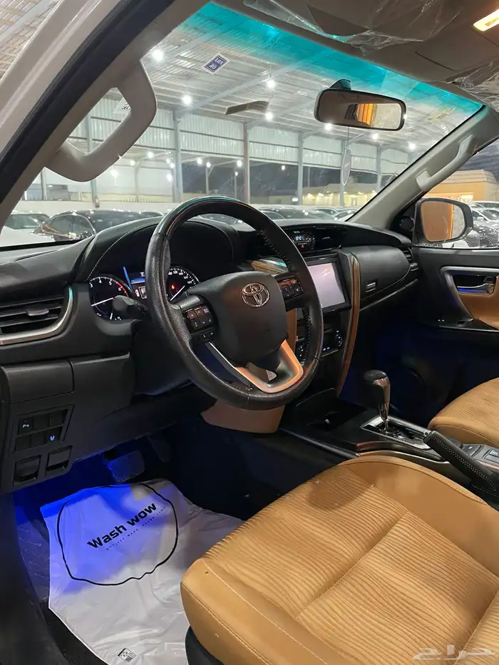 فورتشنر موديل 2023 (6سلندر) 20