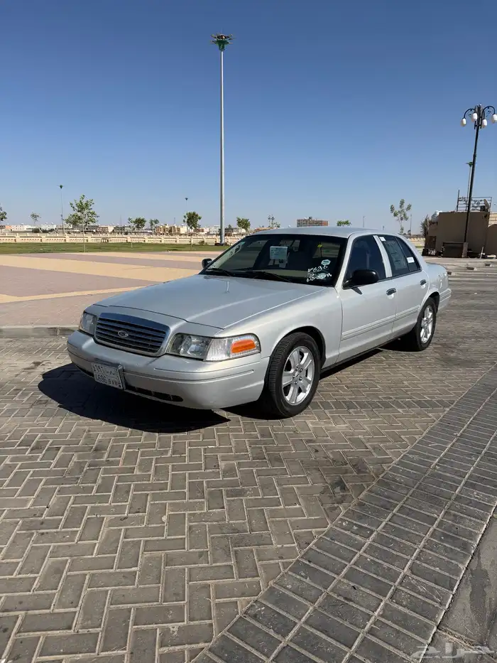 فورد فكتوريا 2012 فل كامل سعودي وارد توكيلات الجزيره 2