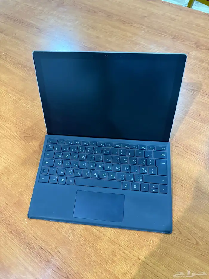 Microsoft Surface Pro 7 plus 0