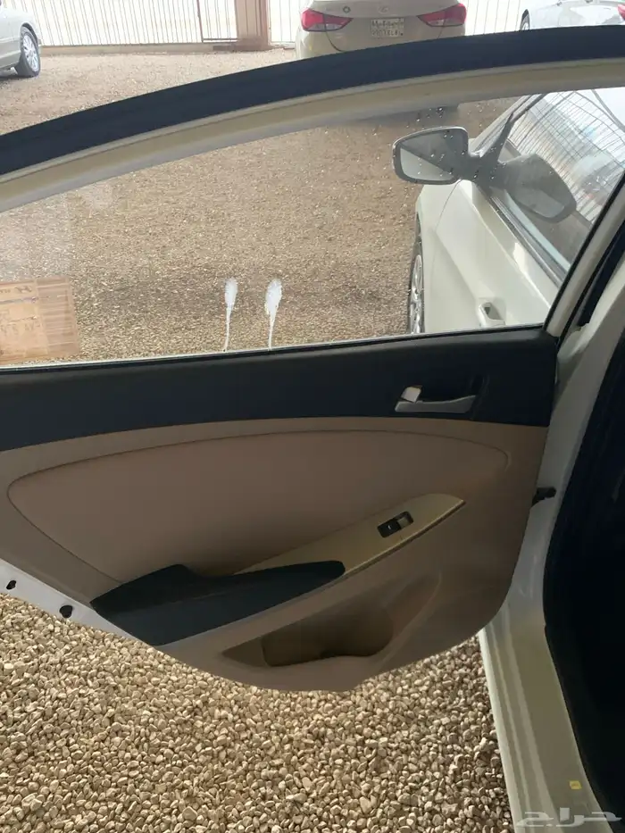 للبيع هيونداي اكسنت 2016 10