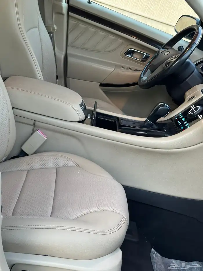 فورد تورس 2019 فل كامل ليمتد نظيف للبيع بطاقة جمركية 8