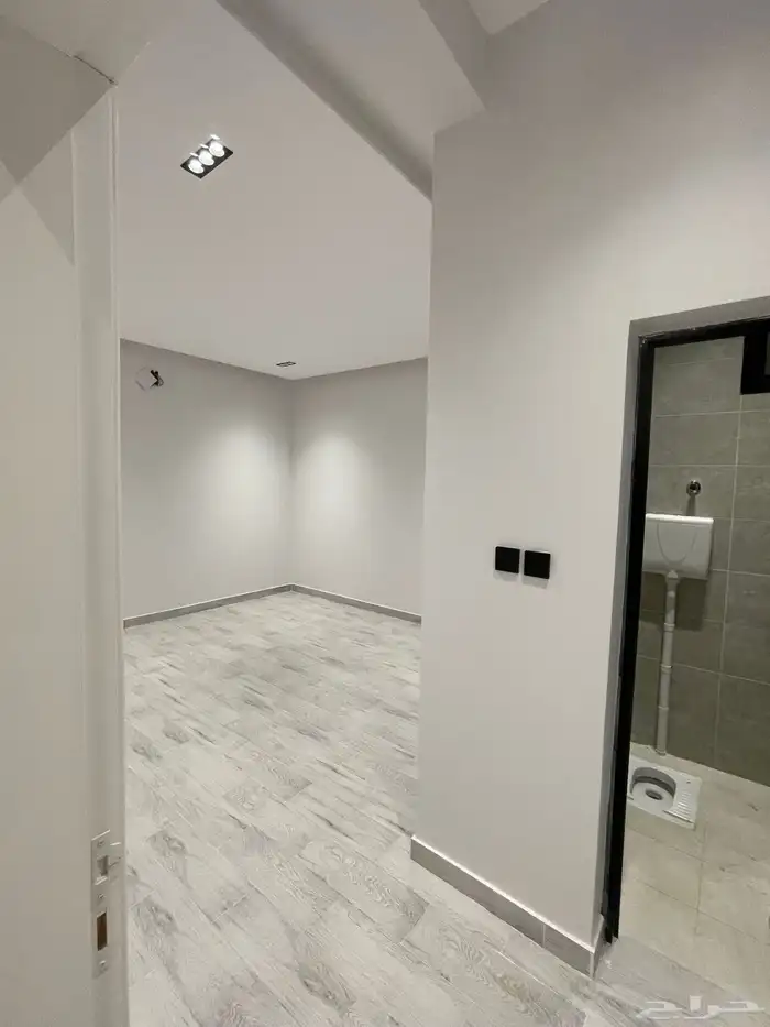 للايجار شقة ارضيه بمدخل مستقل 10