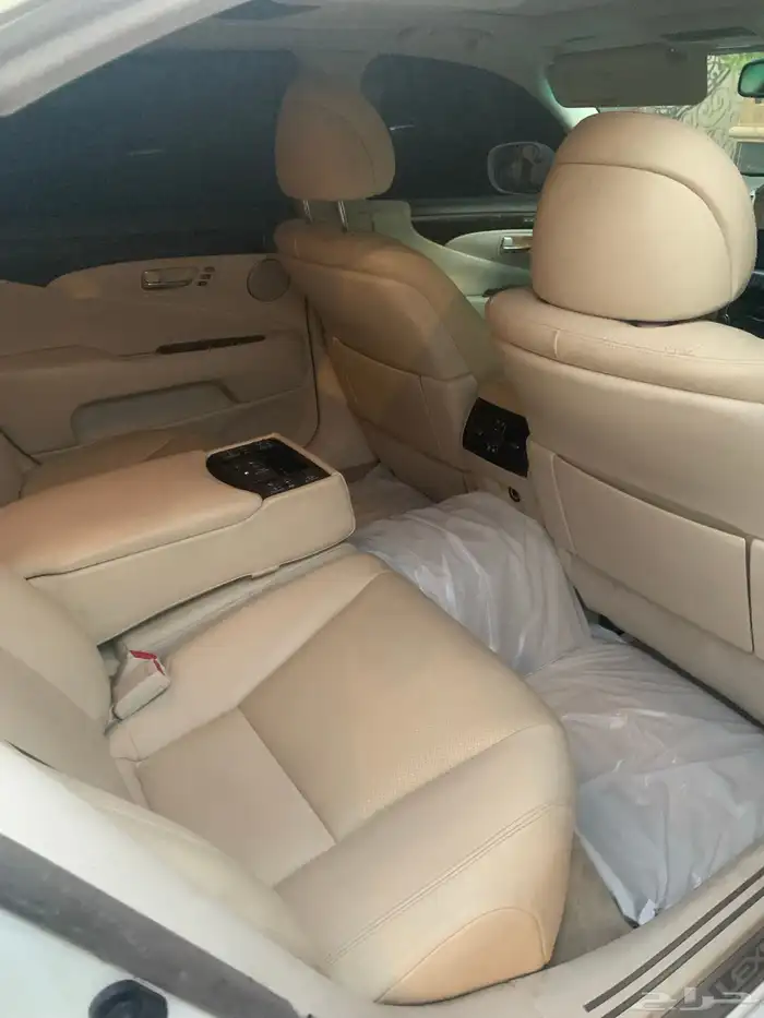 لكزس 460 LS 4