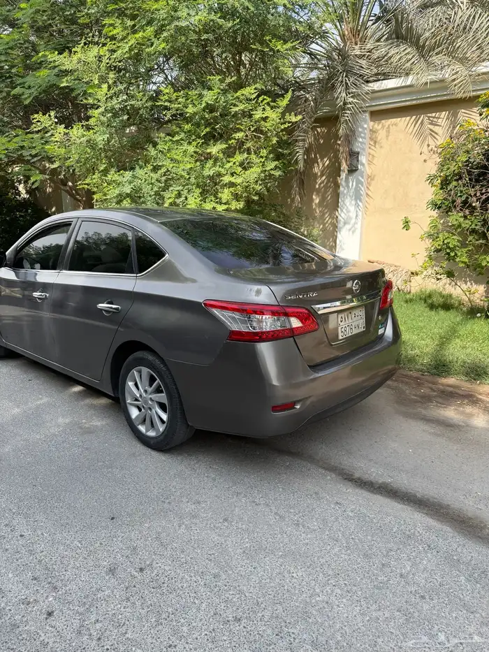 للبيع نيسان سنترا 2016 ثاني مالك 9