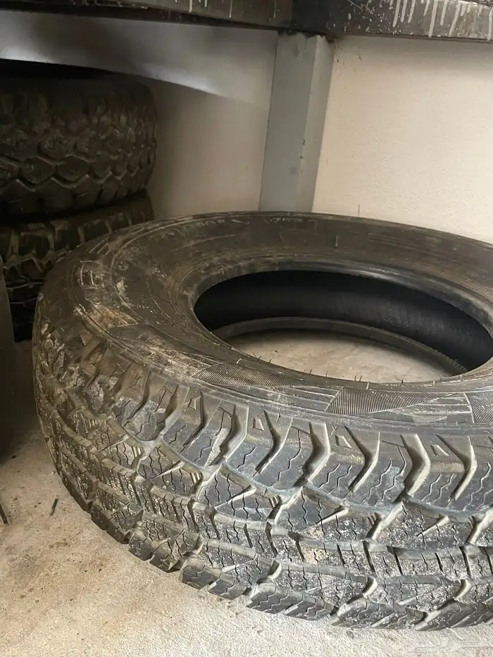 كفرات جنوط باترول ددسن لاند 1