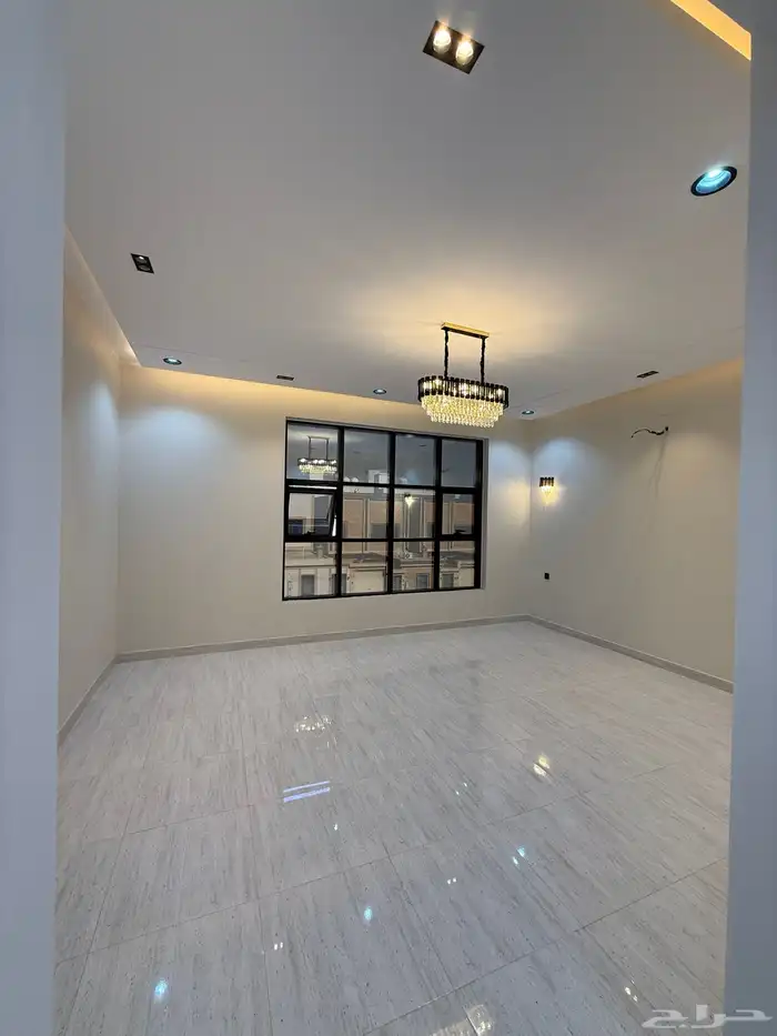 للبيع ادوار تمليك علويه بمساحات كبيره شرق الخميس حى الراقي 3