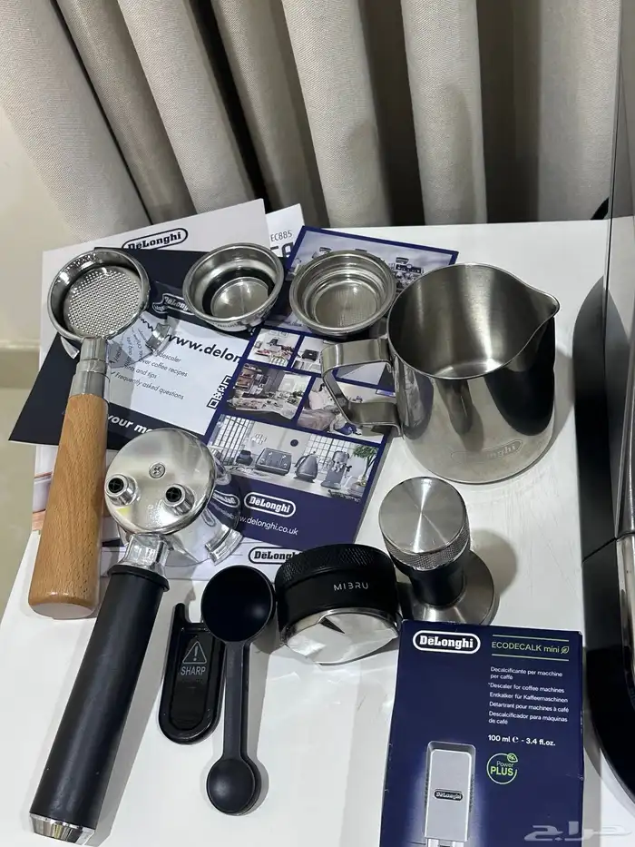 ألة اسبريسو ديلونجي ديديكا إصدار Ec885 مع كامل أدواتها 2