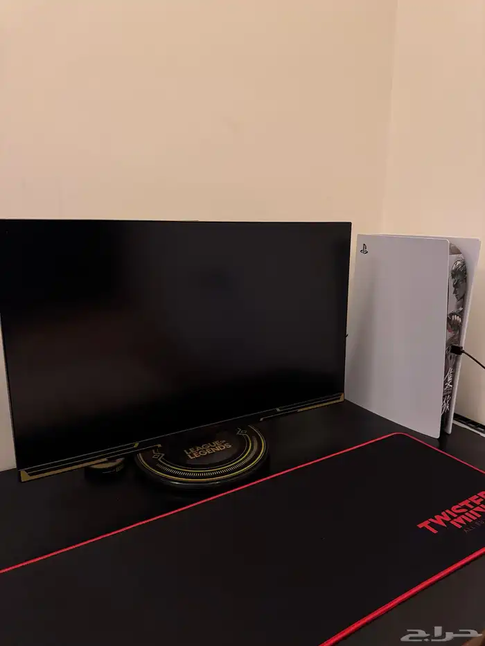 بلاستيشن 5 و شاشه خاصه 0