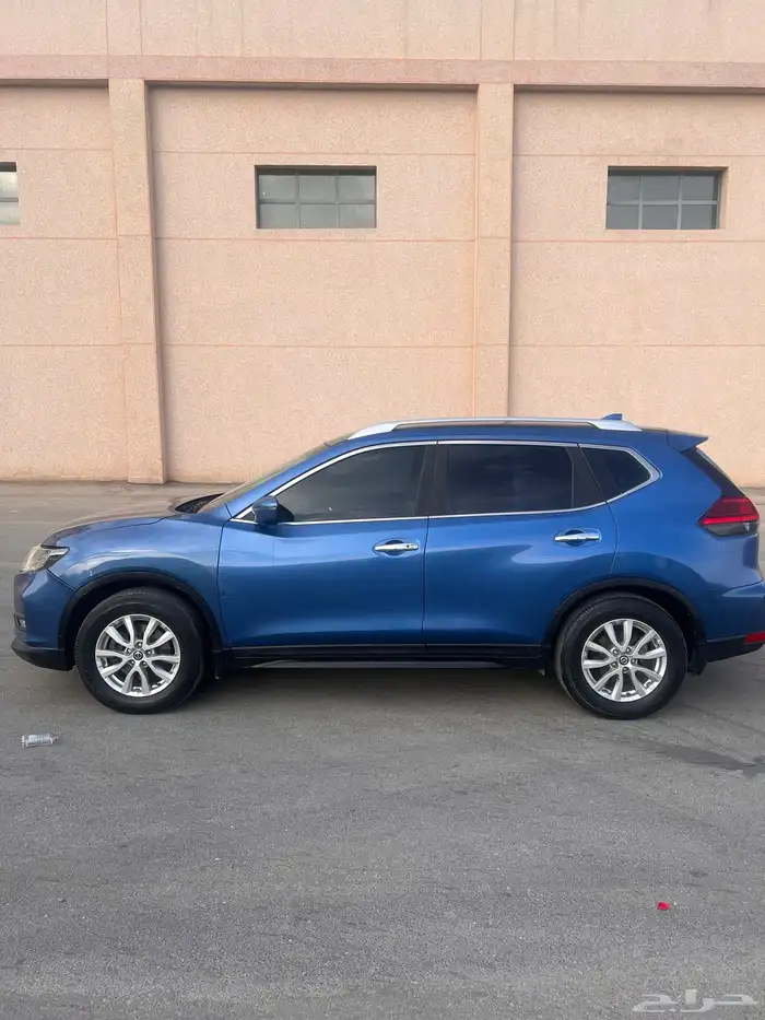 نيسان اكس تريل دبل 7 مقاعد 2018 3