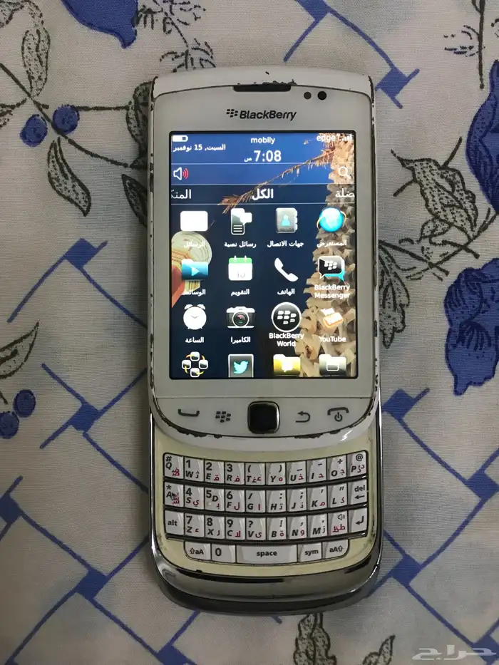 بلاك بيري تورش للبيع نظيف وشغال بحالة ممتازة 0