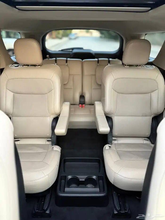 FORD EXPLORER LIMITED 2020 28