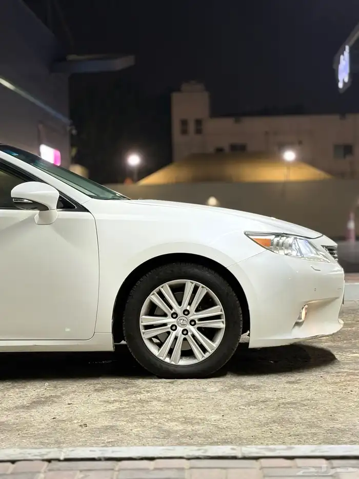 لكزس ES350 2013 بانوراما مالك الأول من وكاله 15