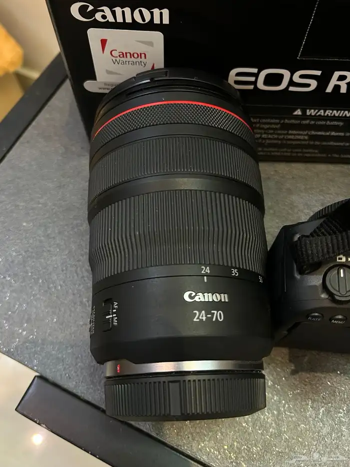 كاميرا كانون mark ll r6 مع جميع الملحقات وعدسة كانون 24-70 0