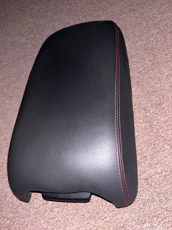 تكاية وسطية دودج تشارجر وكرايسلر 0