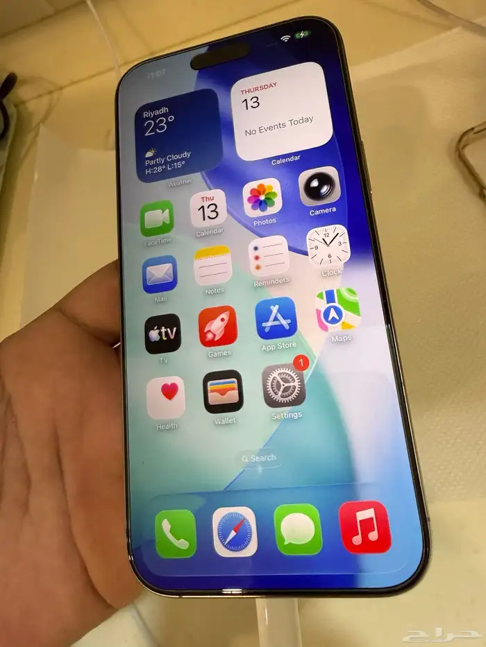 I phone 16 pro max 512GB 0
