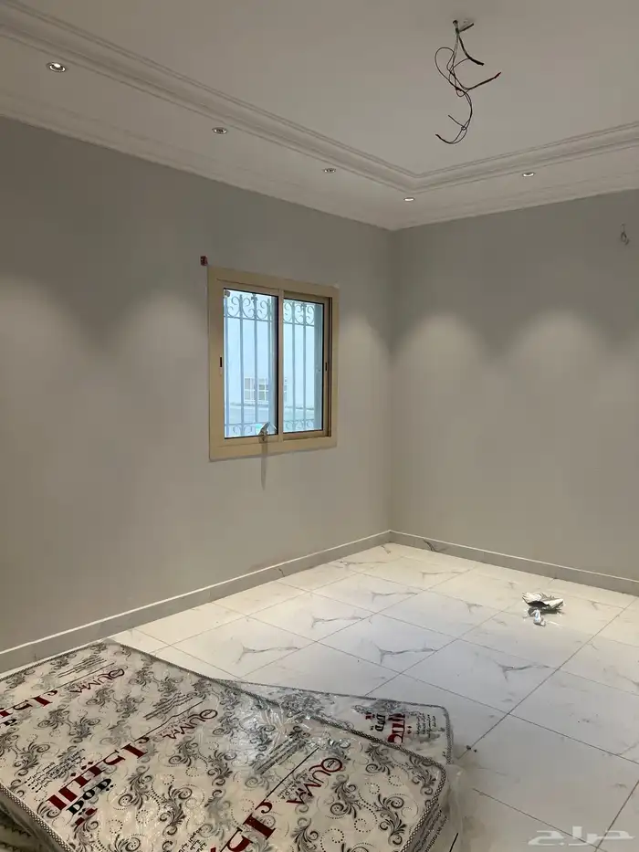 شقة للايجار حي شوران خلف اسواق العثيم 2