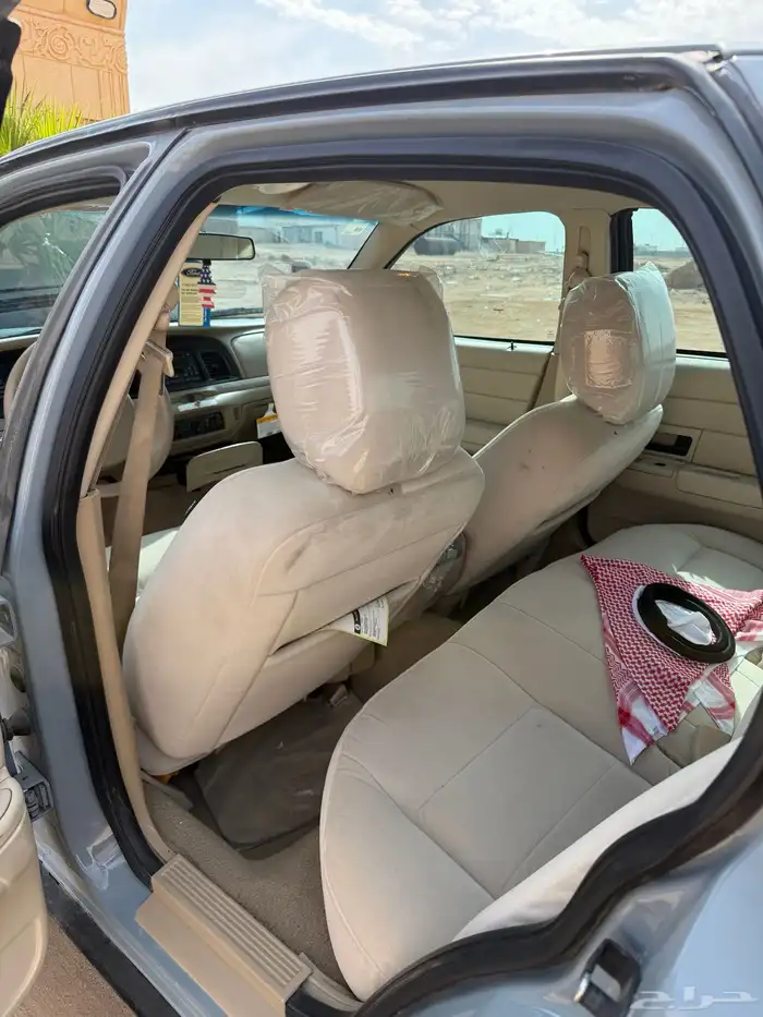 فورد مديل 2011 0