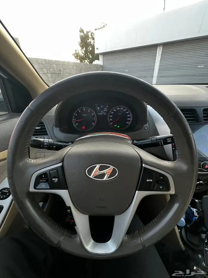 اكسنت 2014 فل كامل 1.6 23