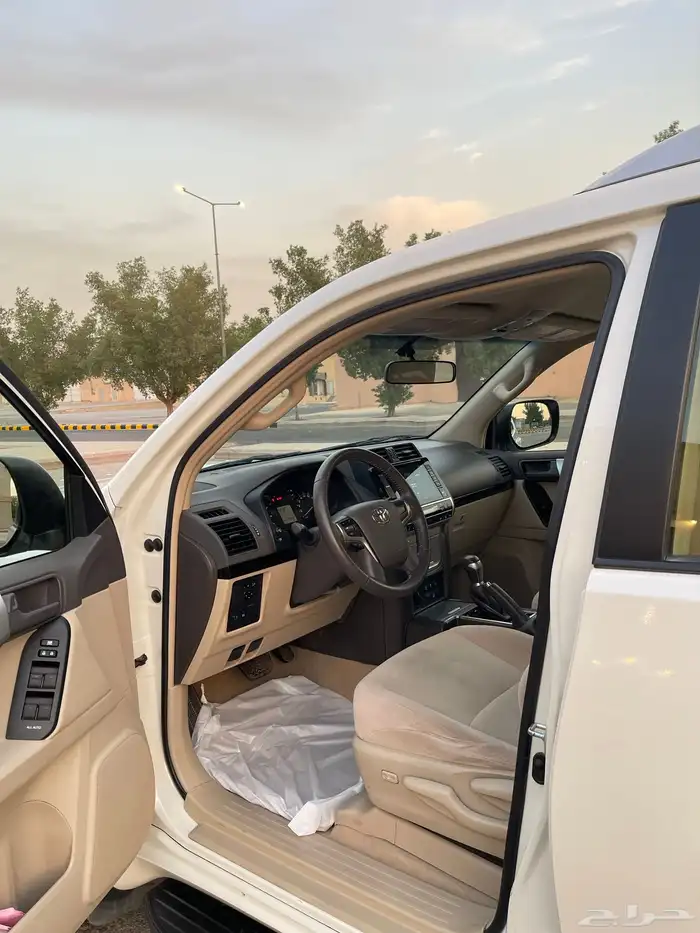 برادو 2023 TXL V6 10