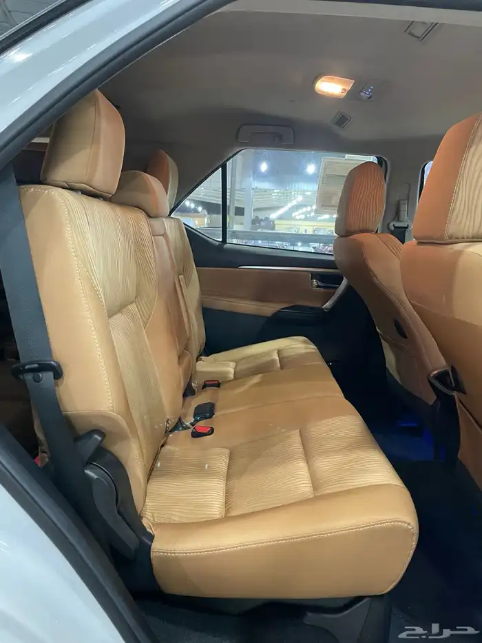 فورتشنر موديل 2023 (6سلندر) 14