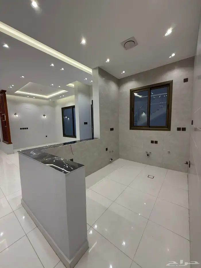 للبيع فيلا مودرن دورين وملحق ف درة الموسي مقابل ممشي الراقي 10