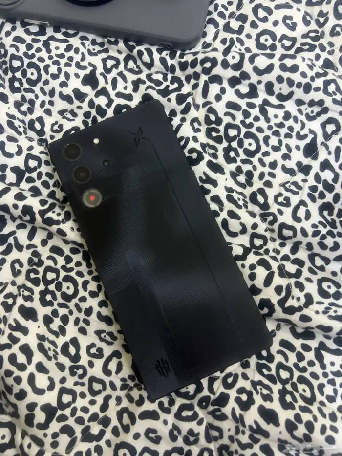 رد ماجك عشره اس برو الجوال نضيف للبيع 0