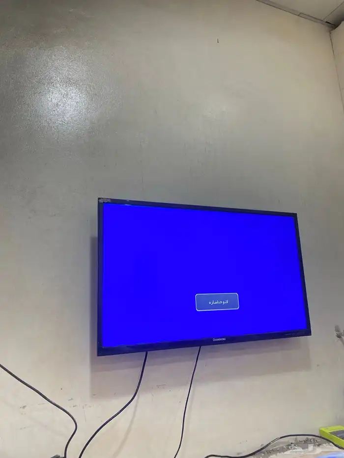 سوني 4 برو و شاشه 0