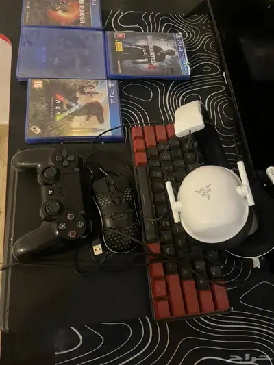 سوني فور مع جميع ملحقاته index