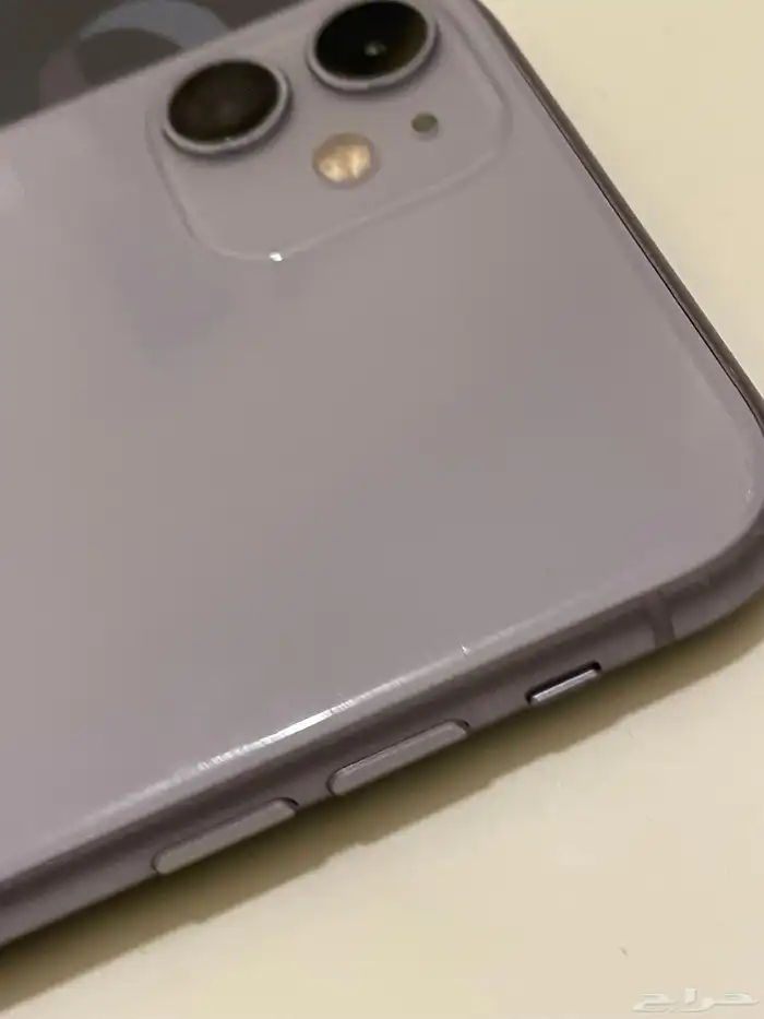 آيفون 11 العادي 128 قيقا 4