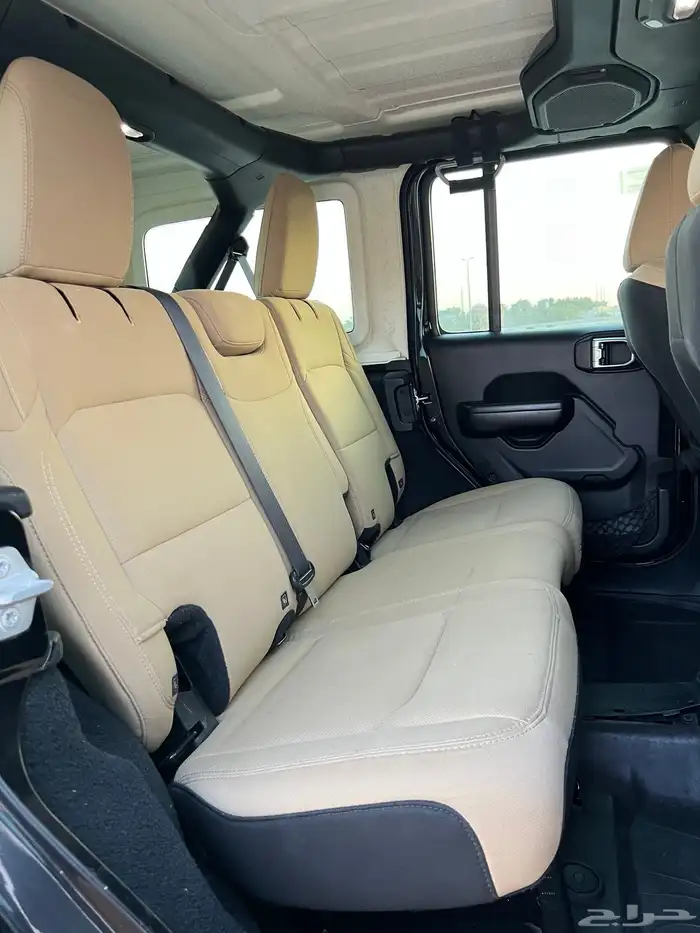 رانجلر سبورت (2018). 23