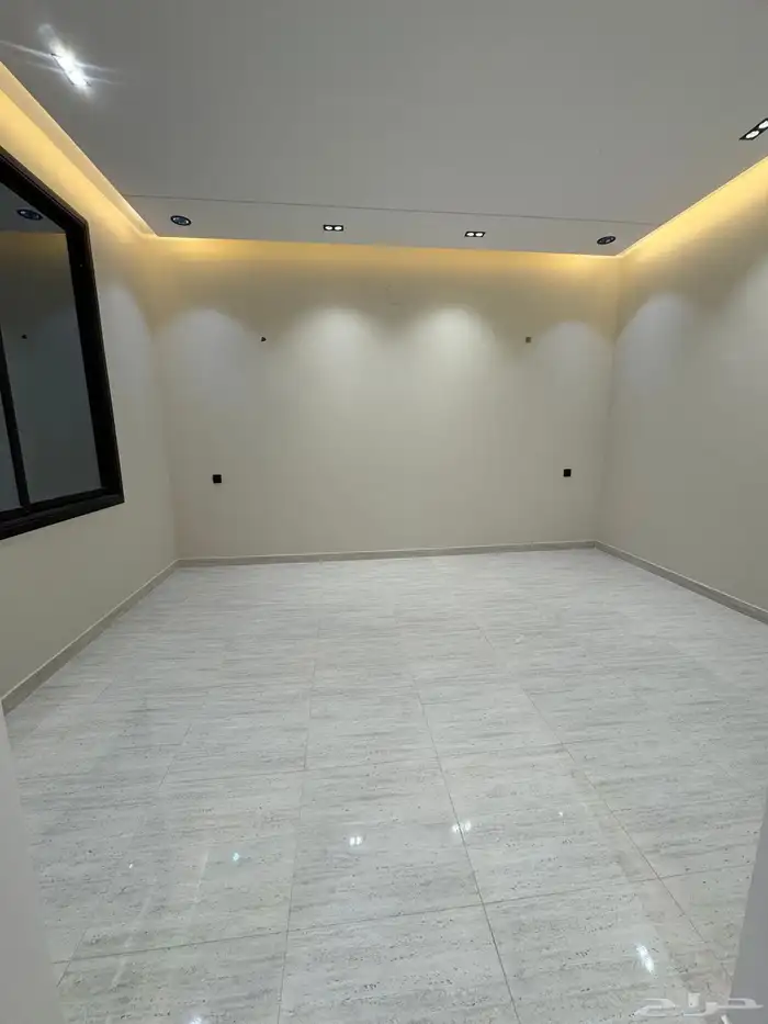 للبيع شقق تمليك أرضي 6غرف بمدخل سياره قرب كوبري باحص 4