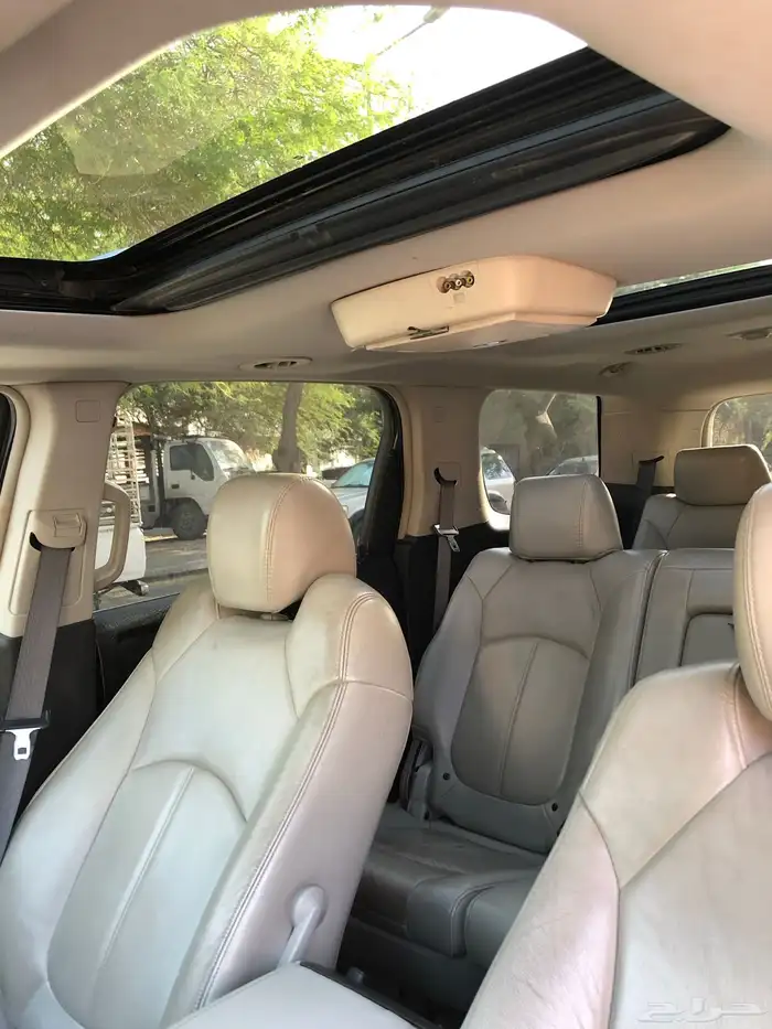 جي ام سي اكاديا 2008 7