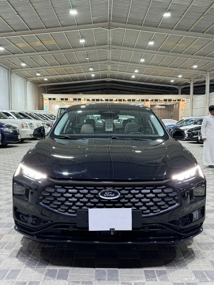 تورس 2023 فل كامل اسود 1