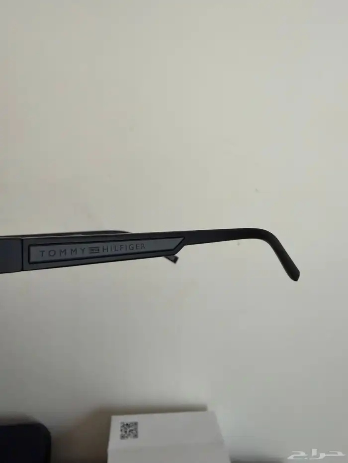 نظارة TOMMY-HILFIGER شمسية 2