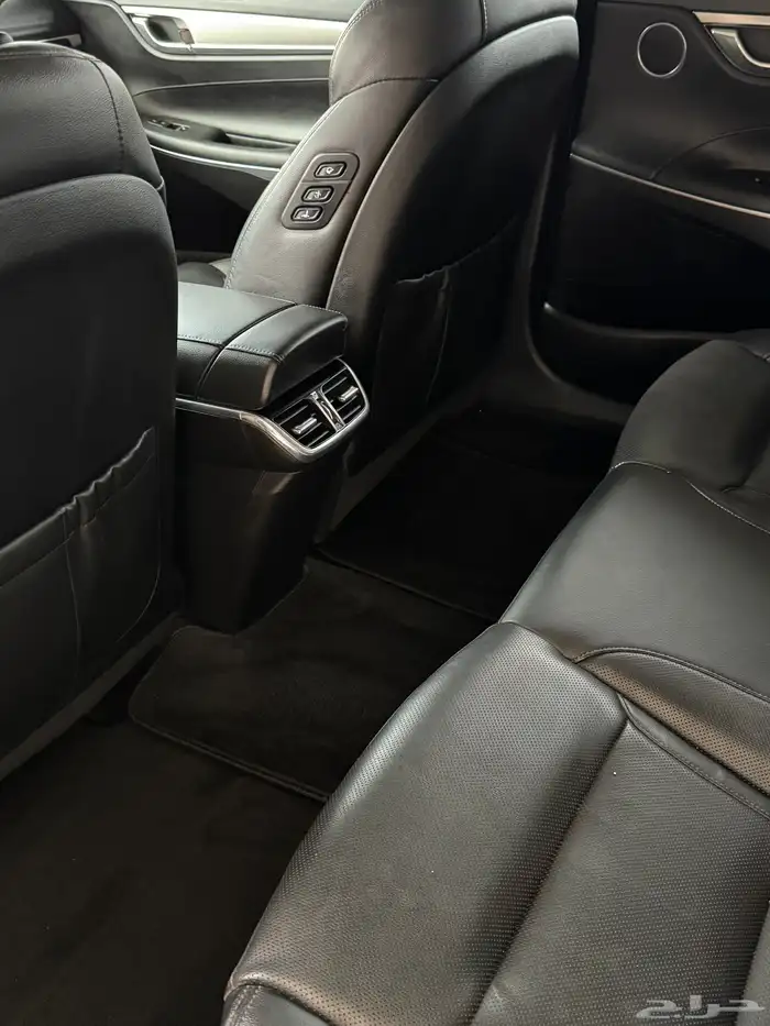 ازيرا 2020 بنزين 40