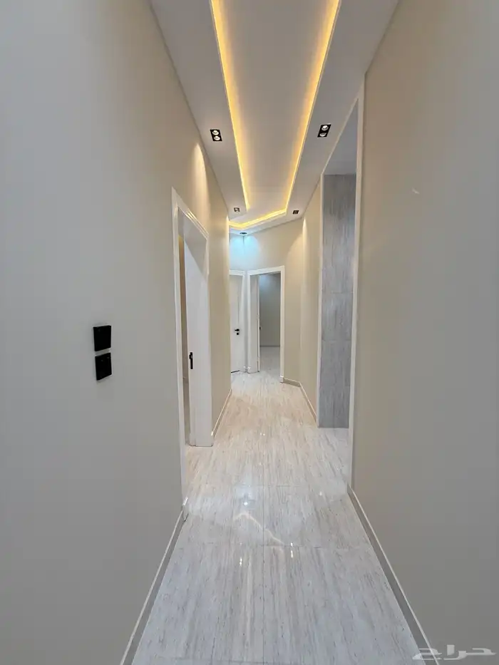 للبيع شقق علويه وارضيه بسعر صيدة بدرة الموسي ع برحه مسجد 15