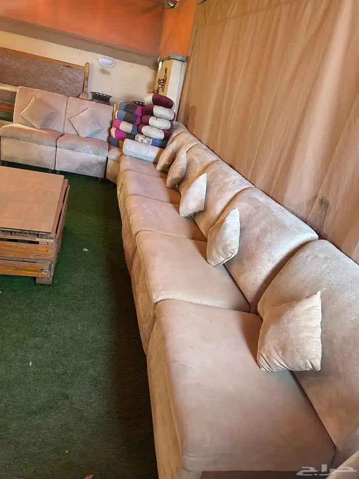 كنب متصل ل 8 اشخاص 0