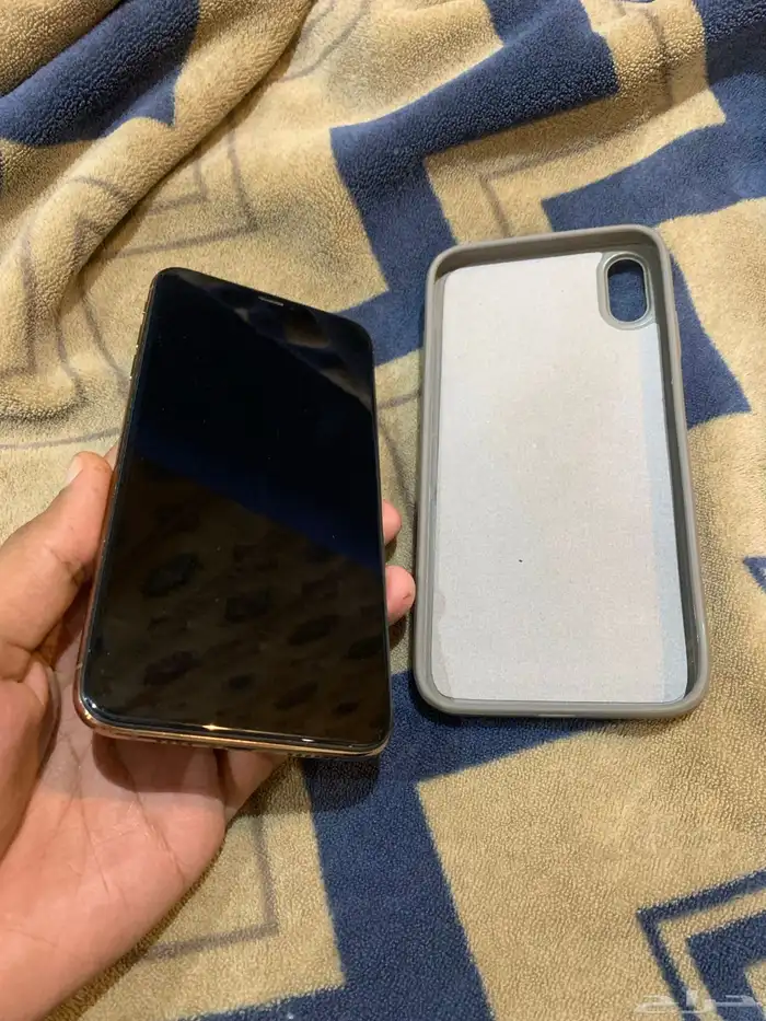 ايفون xs ماكس 256GB 1