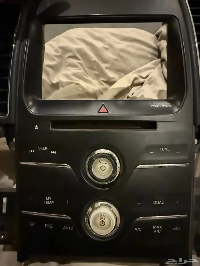 ديكور شاشة مسجل فورد تورس نص فل أصلي 2013 - 2019 1