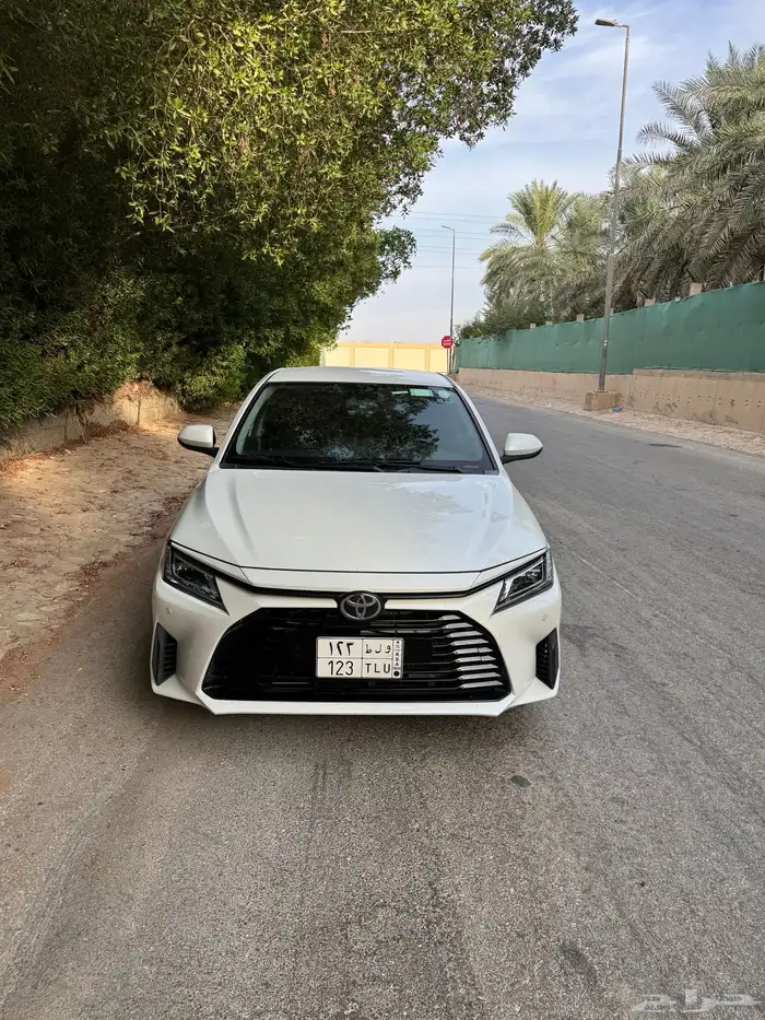 تويوتا يارس 1