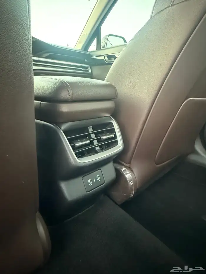 هونداي ازيرا 2023 ( بنزين ) فل كامل شبه جديدة للبيع 15