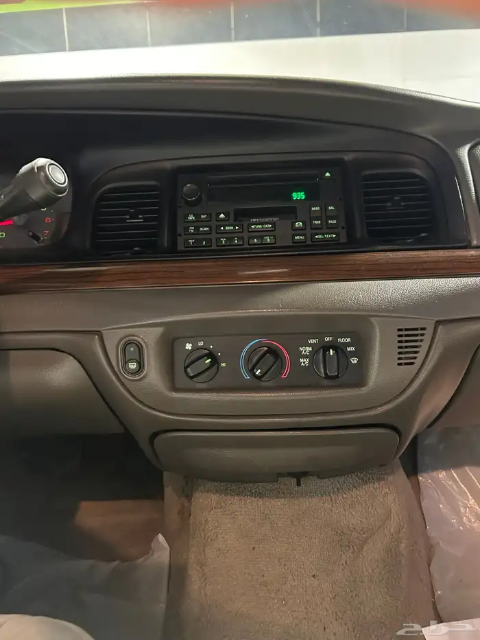 فورد فكتوريا 2010 سعودي ممشى قليل 22