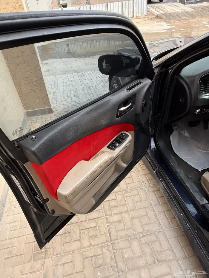 دوج تشارجر موديل 2012 اللوان بنفسجي 6