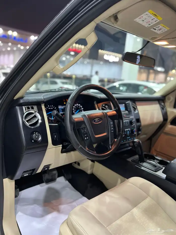 فورد اكسبيديشن 2016 5