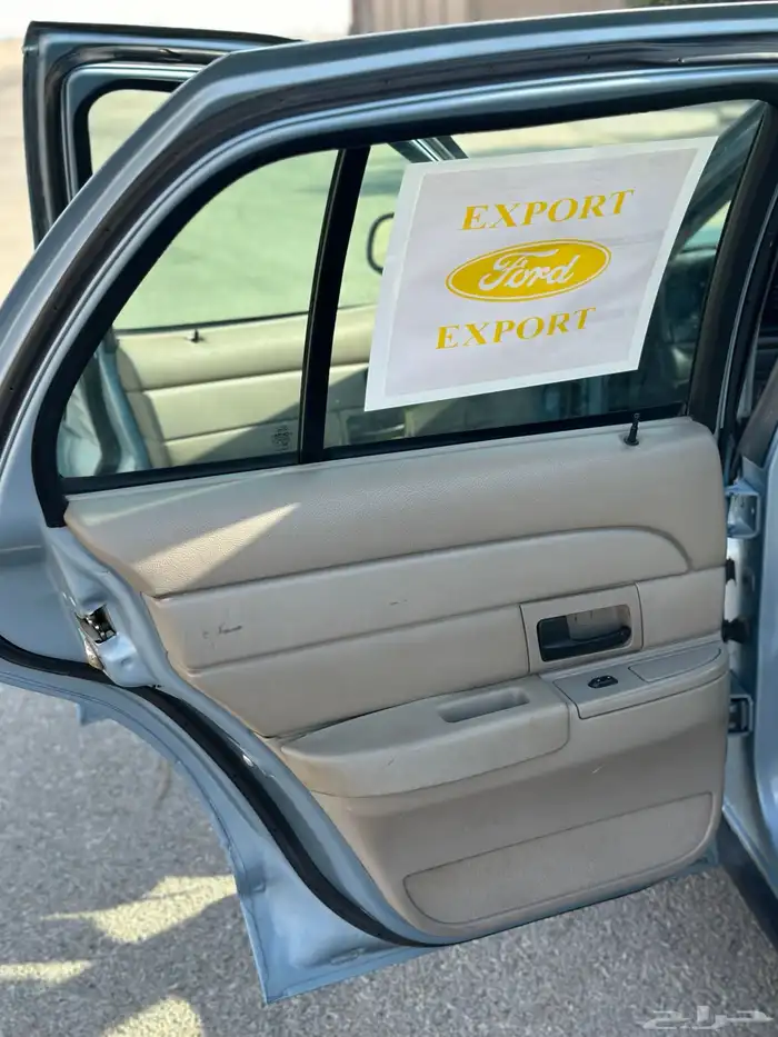 فورد فكتوريا 2006 10